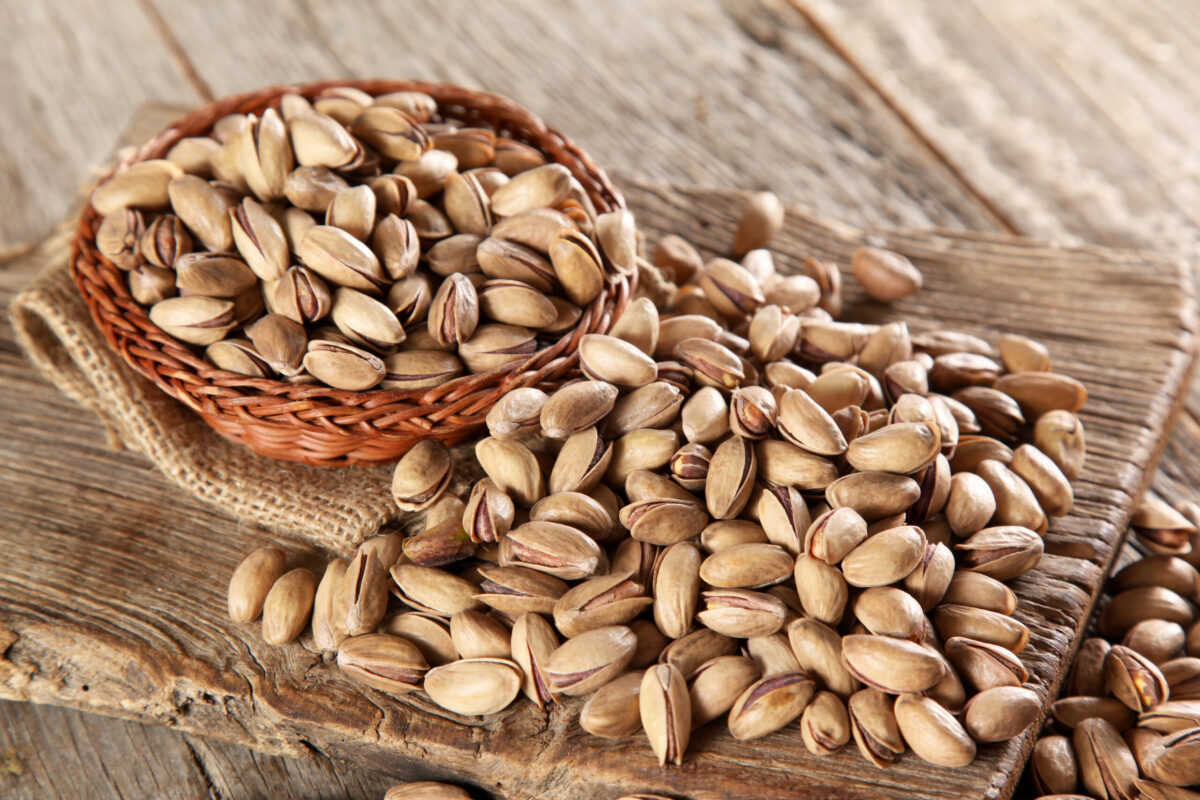 Kavrulmuş Antep Fıstığı mı, Çiğ Antep Fıstığı mı? Hangisi Daha Sağlıklı?